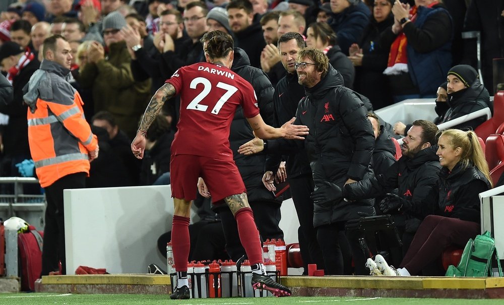 Darwin Núñez marca dois contra o Southampton pela Premier 22-23.EFE