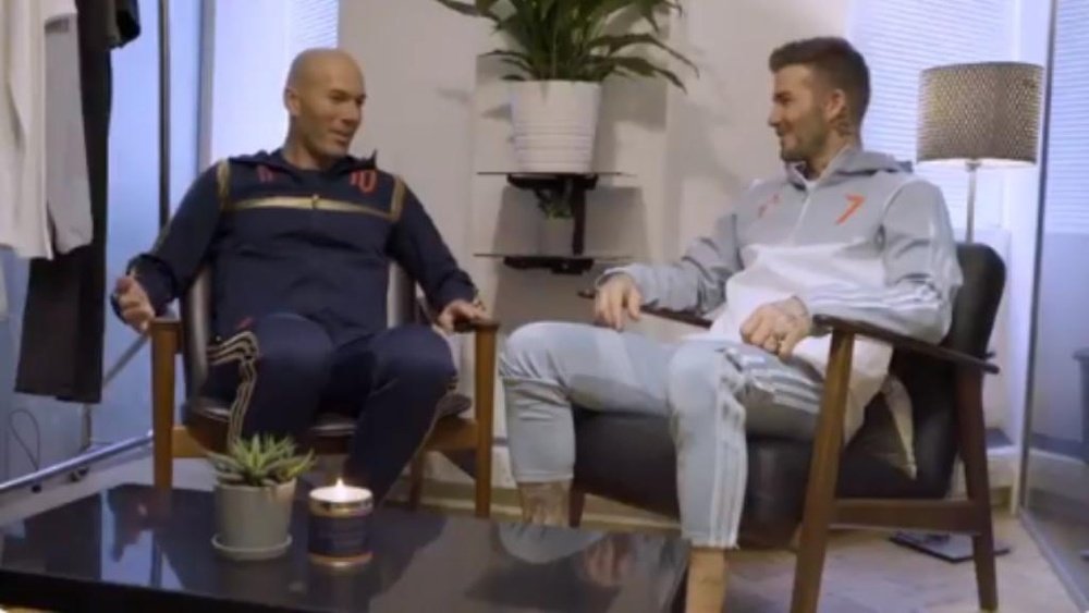 Chiacchierata tra Zidane e Beckham. Adidas