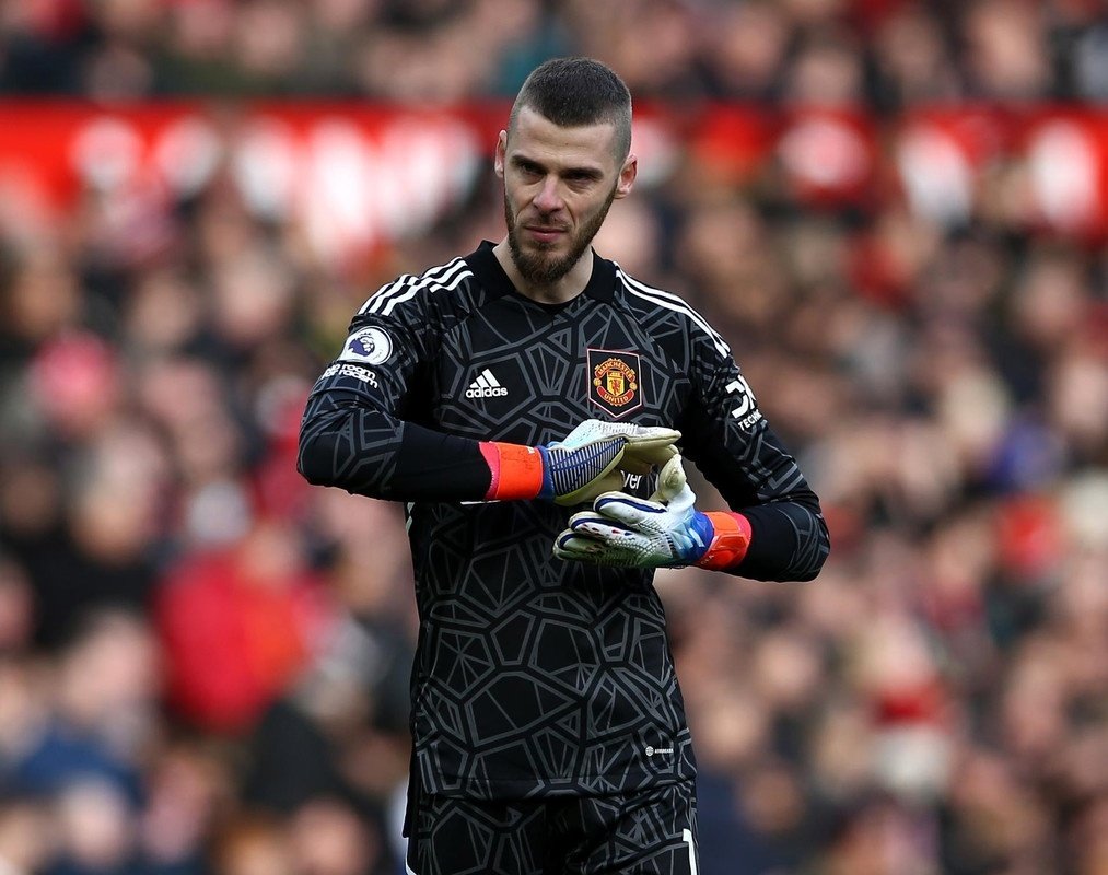 Gea willing to take 25% pay cut to renew at Utd