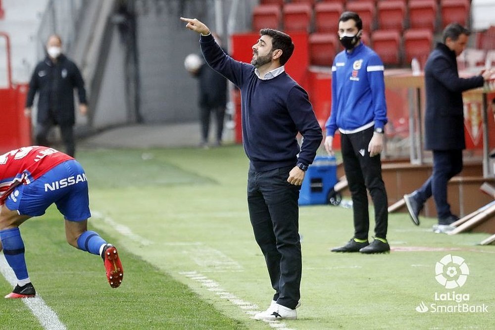 Gallego elogió al Málaga tras el partido en El Molinón. LaLiga