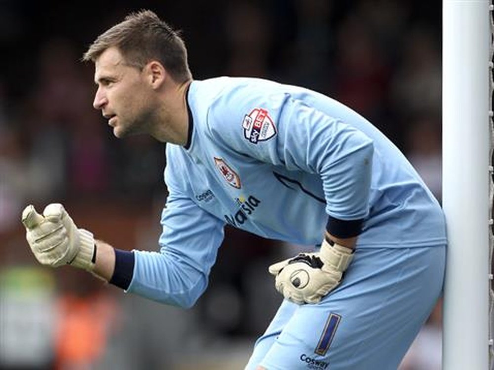 David Marshall is out with pneumonia. CardiffCityFC