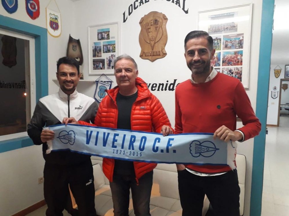 El Viveiro firma a David Páez como sustituto de Chusky. Twitter/ViveiroCF2015