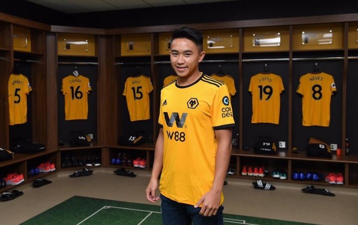 David Wang cambia el filial del Jumilla por el Wolverhampton