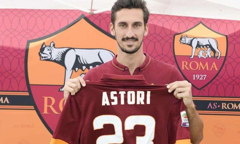 Davide Astori se pasa de la Roma a la Fiorentina. Twitter