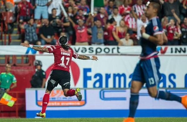 Dayro Moreno celebra uno de sus tantos marcados a Chivas. Twitter