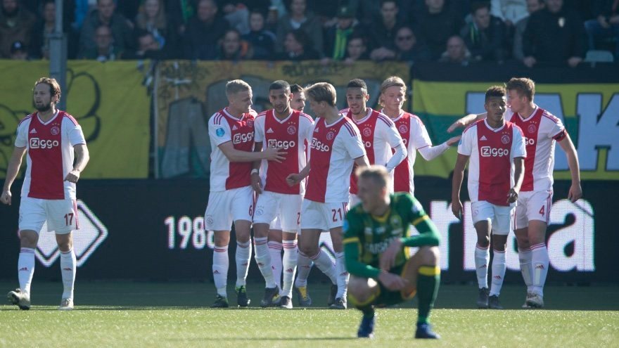De Jong repartió calidad en 45 minutos
