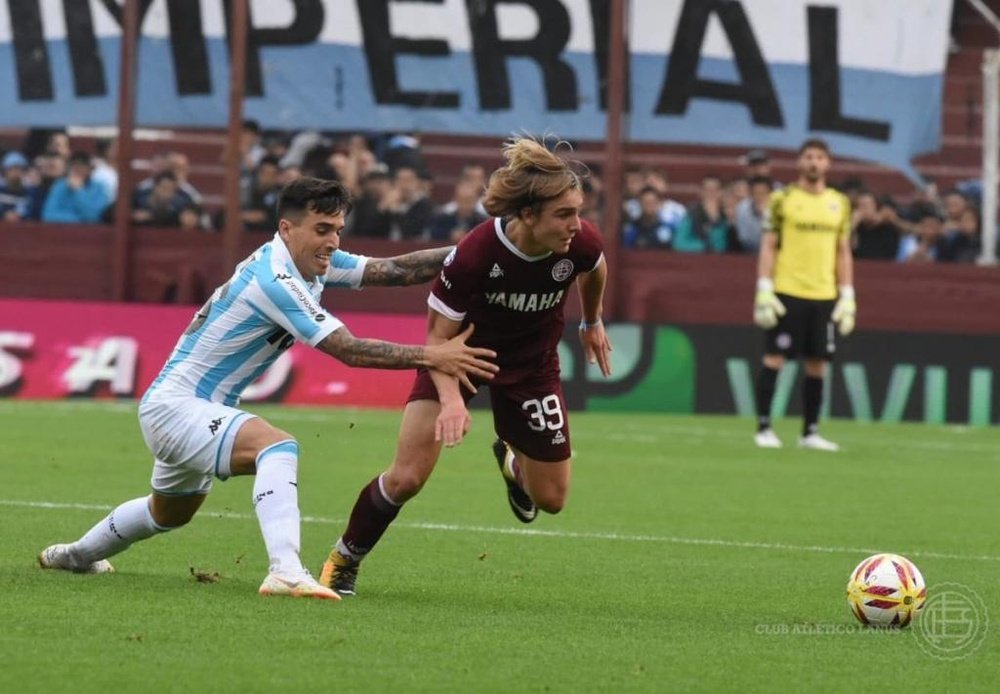 Lanús encajó un 4-0 ante Huracán la pasada temporada. Twitter/clublanus