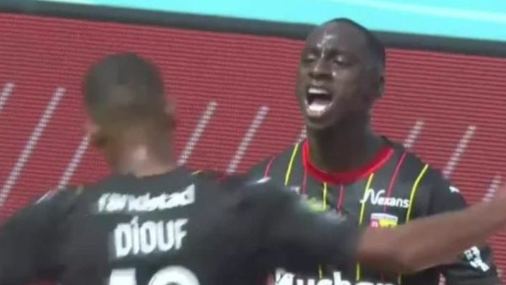 El Brest dejó al Lens con la miel en los labios en la primera jornada. Captura/ESPN