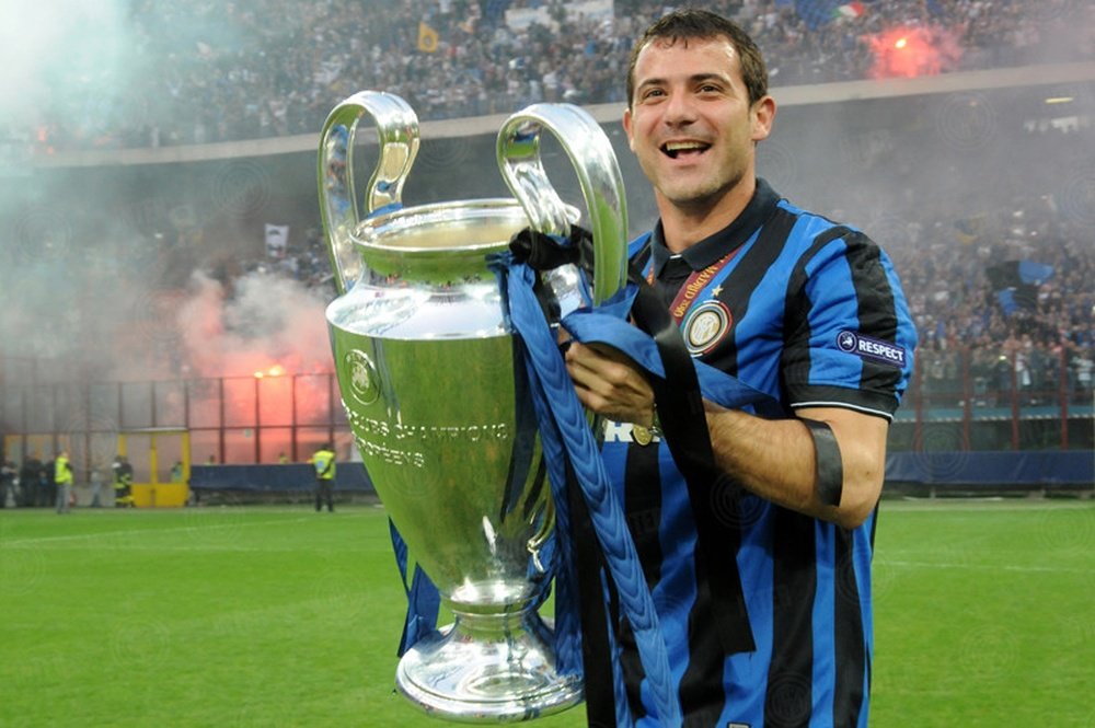 Um ídolo no Inter, Stankovic detém este curioso recorde. Sempreinter