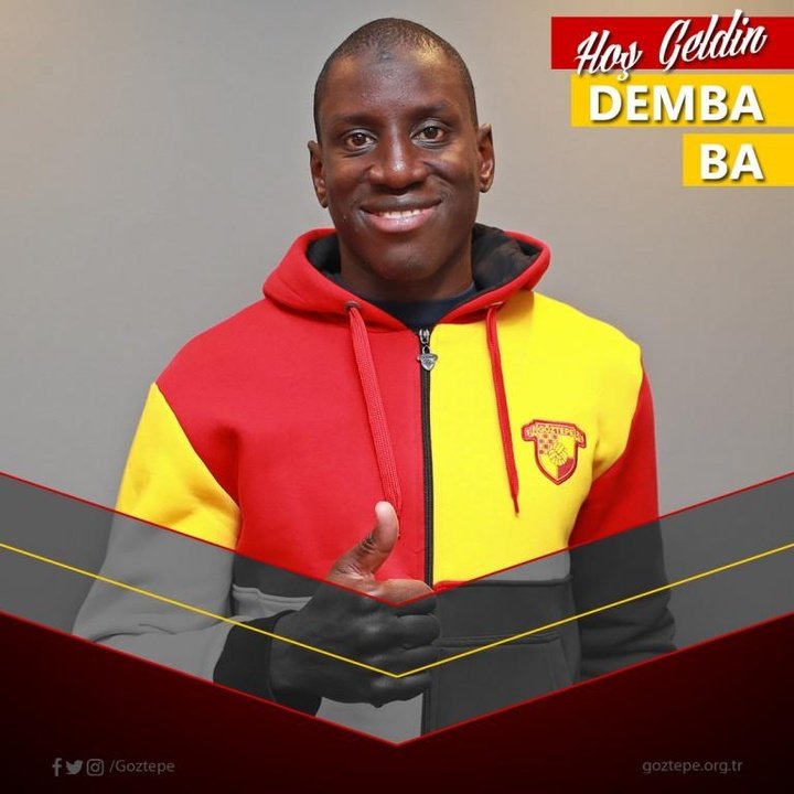 Officiel : Demba Ba quitte la Chine pour la Turquie