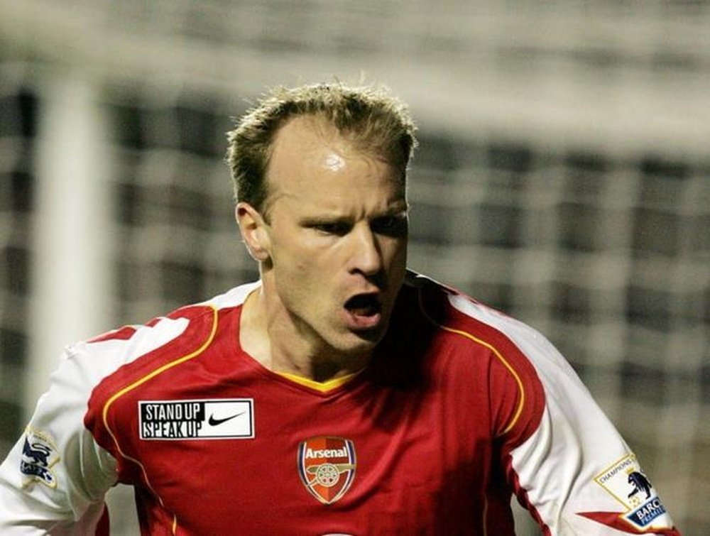 Dennis Bergkamp, o único holandês no ‘hall’ da fama do futebol inglês. EFE/AlastairGrant