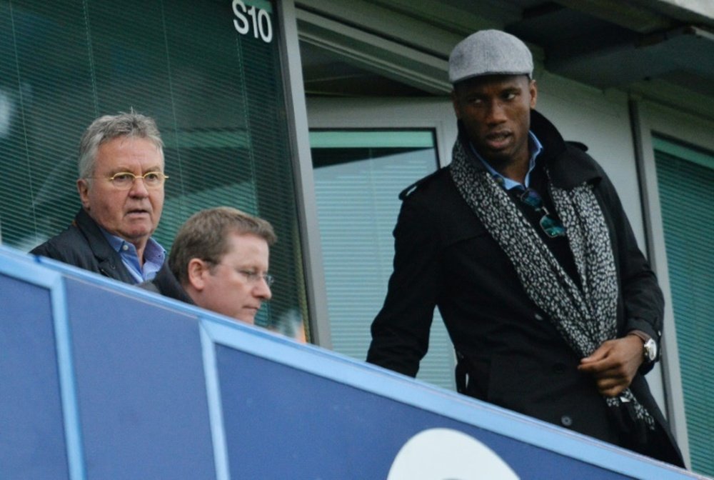 Didier Drogba arrive pour assister au match de son ancienne équipe de Chelsea face à Sunderland, le 19 décembre 2015 à Stamford Bridge. AFP