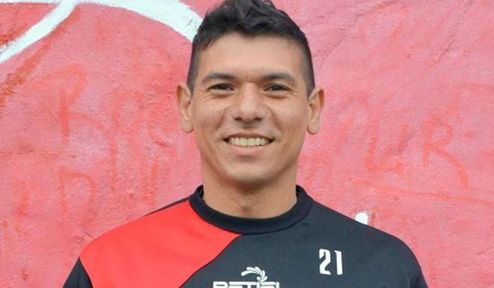 Diego Ayala, jugador de Cambaceres. Cambaceres