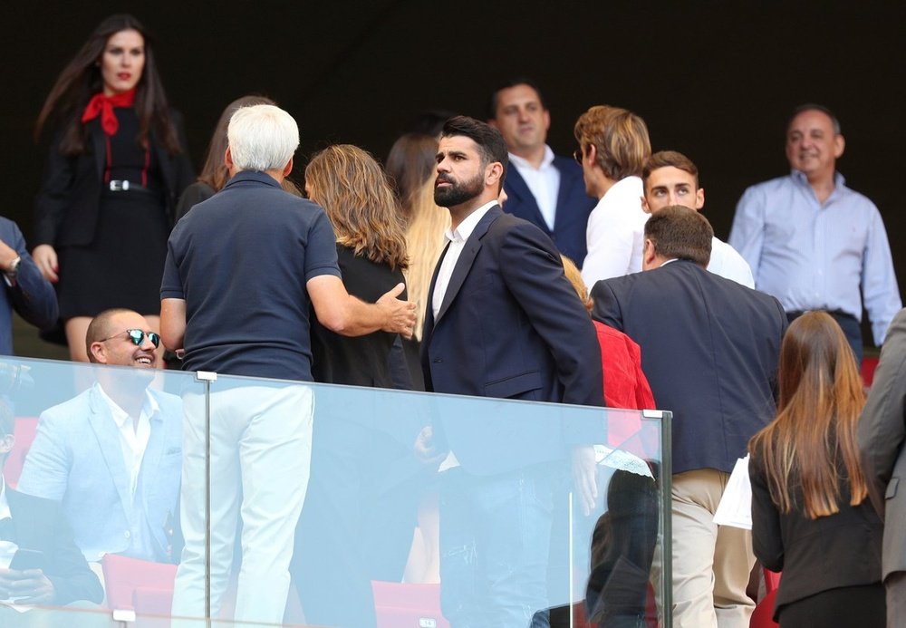 Diego Costa, nas bancadas do novo estádio do 'Atleti'. Twitter