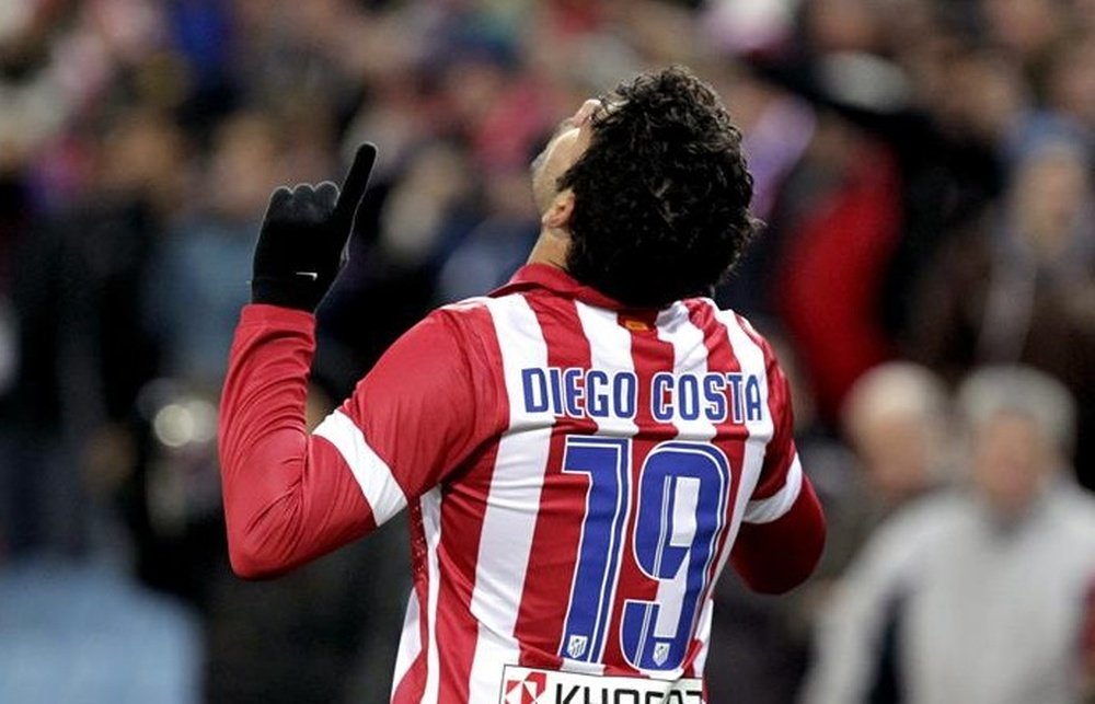 El 19 que llevó Diego Costa le pertenece ahora a Lucas. EFE