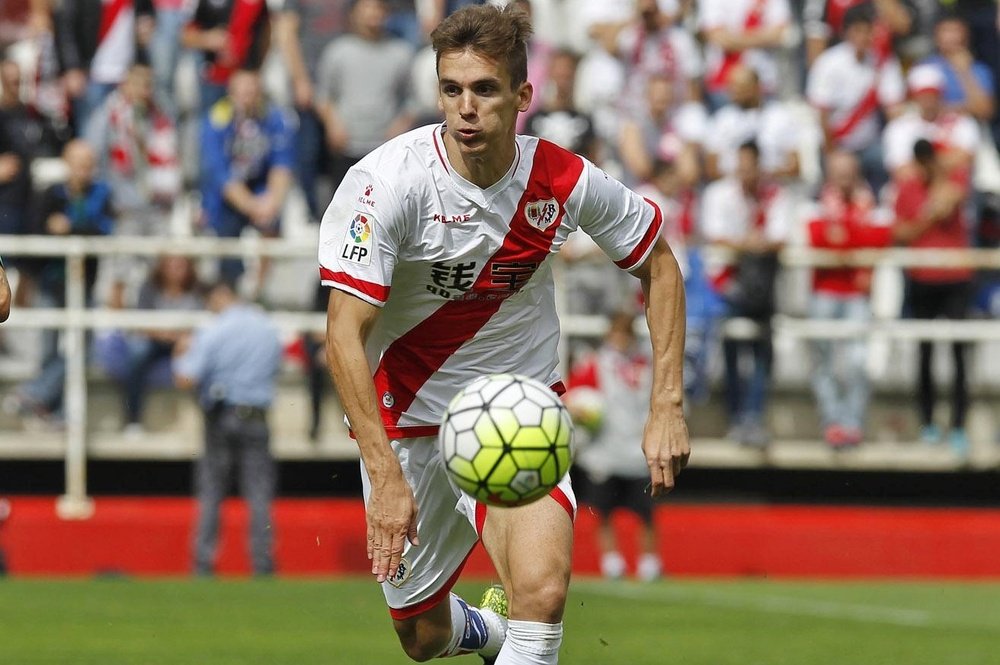 Diego Llorente, en un partido con el Rayo esta temporada. Rayo Vallecano.