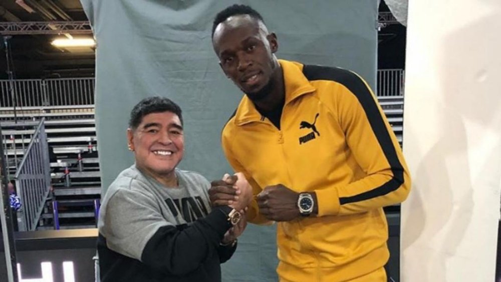 Maradona bromeó sobre la posibilidad de fichar a Bolt. Instagram/UsainBolt