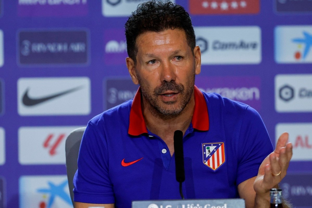 Simeone pays no heed to complaints about overloaded schedules