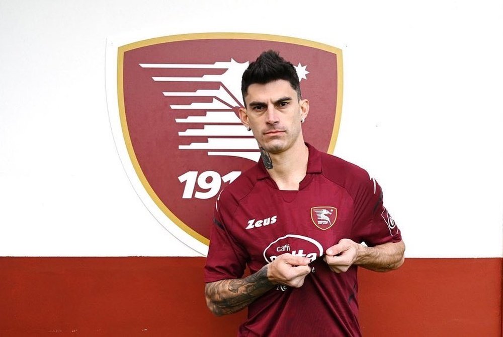 OFFICIEL : Diego Perotti signe à la Salernitana. Twitter/OfficialUSS1919