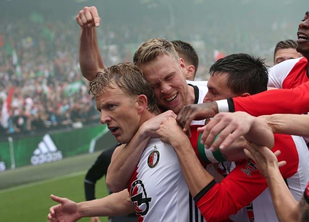 Feyenoord win Eredivisie title. Feyenoord