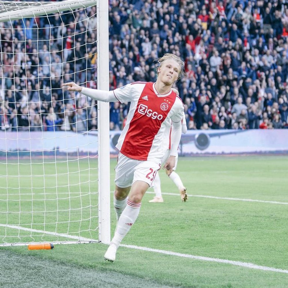 Victoria fácil del Ajax ante el quinto de la Eredivisie. Twitter/Ajax
