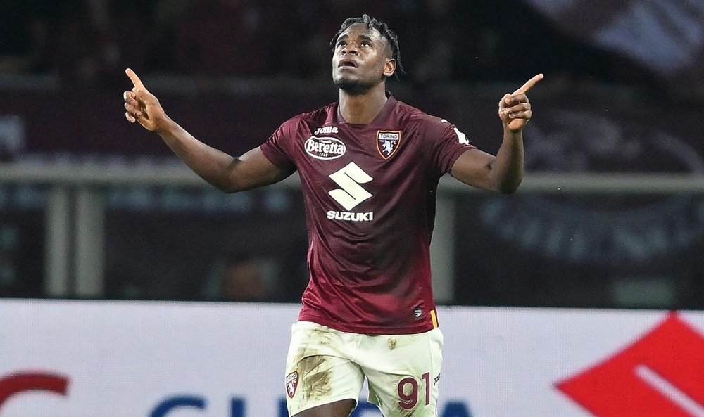 Duvan Zapata, ante su pasado más glorioso. EFE/Alessandro di Marco