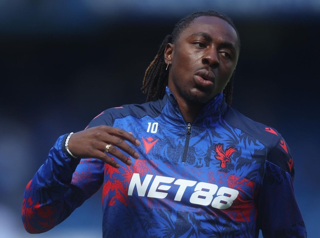 Eze set for Arsenal medical after North London transfer battle. EFE