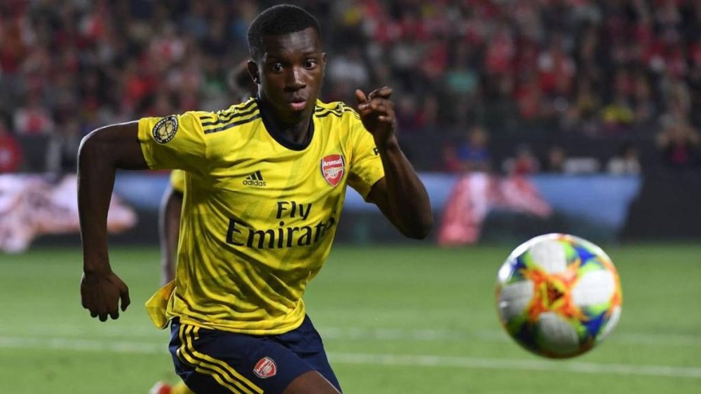 Nketiah podría marcharse al Sheffield Wednesday. AFP