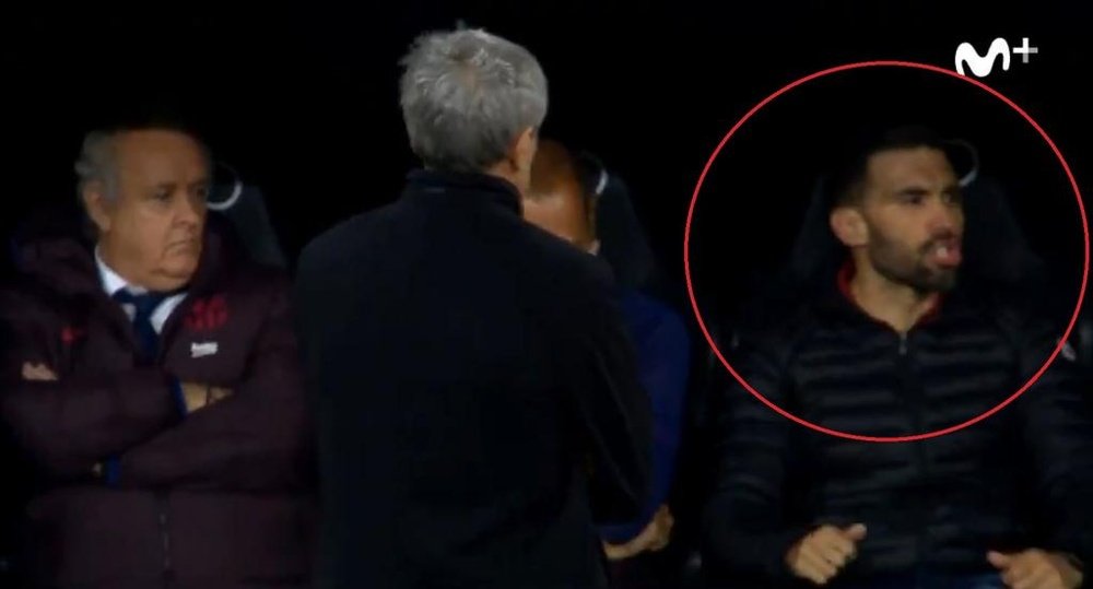 Eder Sarabia était très tendu sur le banc du Barça. Capture/#Vamos