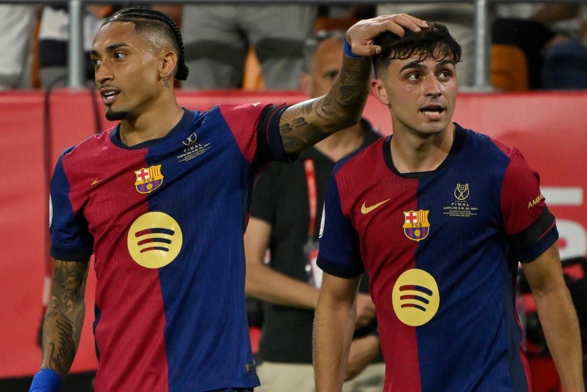 https://cdn.resfu.com/media/img_news/edri--d--y-el-brasileno-raphinha--tras-conseguir-el-primer-gol-del-equipo-blaugrana-durante-el-encuentro-correspondiente-a-la-final-de-la-copa-del-rey-que-disputan-real-madrid-y-fc-barcelona-en-el-estadio-de-la-cartuja--en-sevilla--efe---raul-caro.jpg