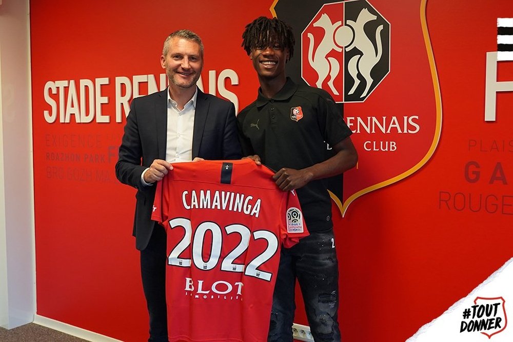 Camavinga renueva con el Rennes. Rennes
