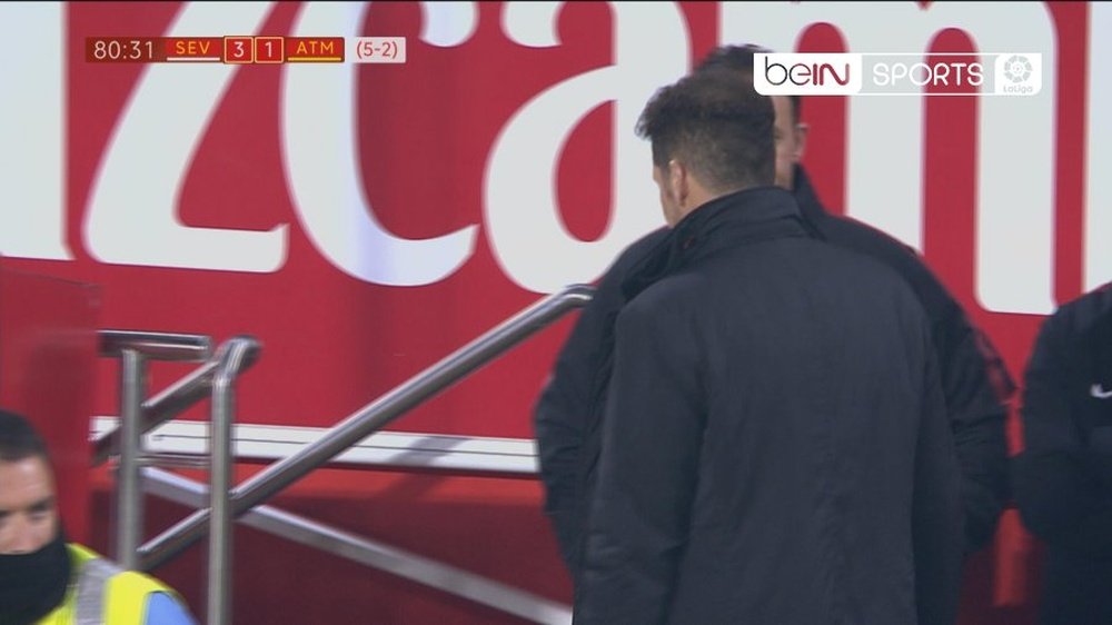 Simeone fue expulsado en el minuto 80. Captura/beINSports