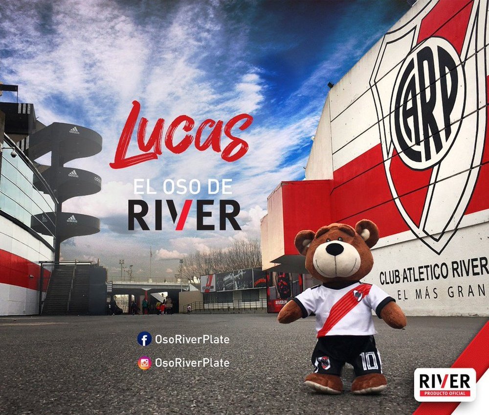 El 'Oso Lucas', el oso de River Plate que arrasa en las redes sociales. OsoRiverPlate