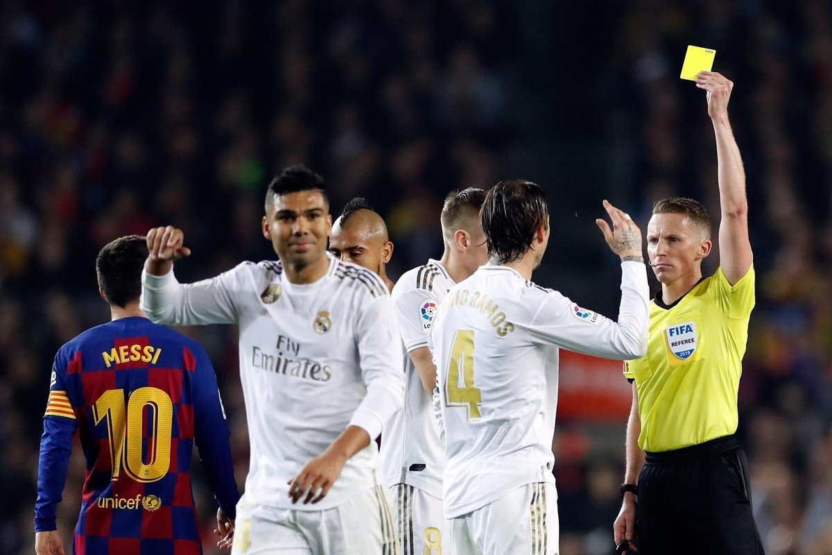 Hernandez Hernandez will referee his fifth 'Clasico'. EFE