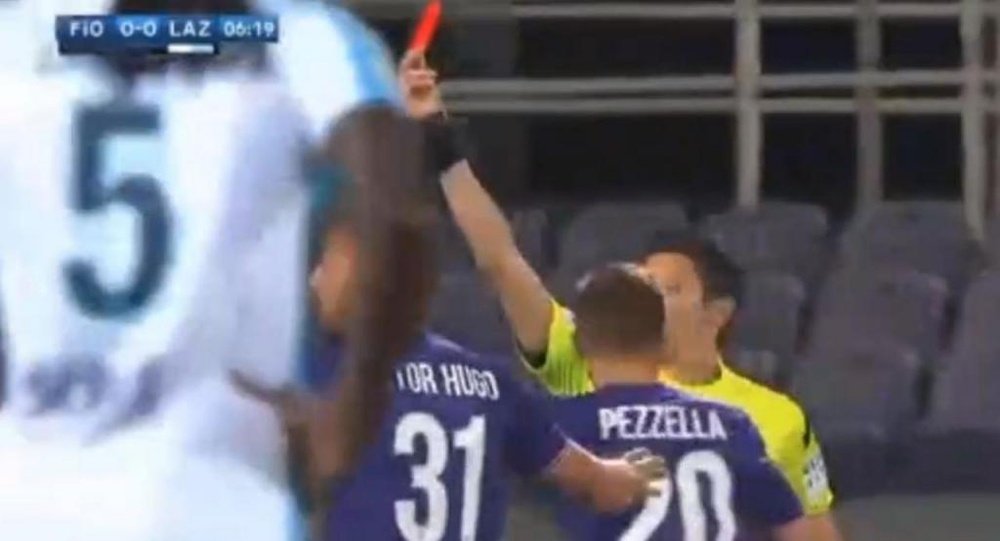 Fiorentina's Sportiello was the first of two red cards in the first half. Screenshot