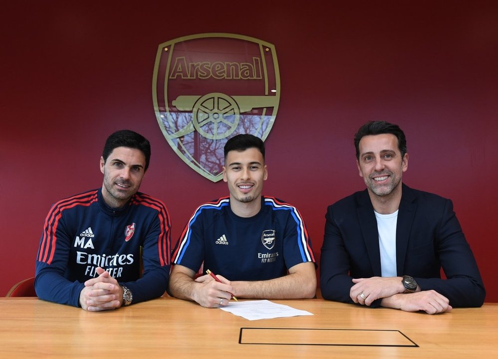 Gabriel Martinelli renovó hasta 2027 con el Arsenal. Arsenal