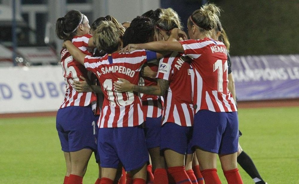 El fútbol femenino fija una nueva reunión para superar la huelga. Twitter/AtletiFemenino