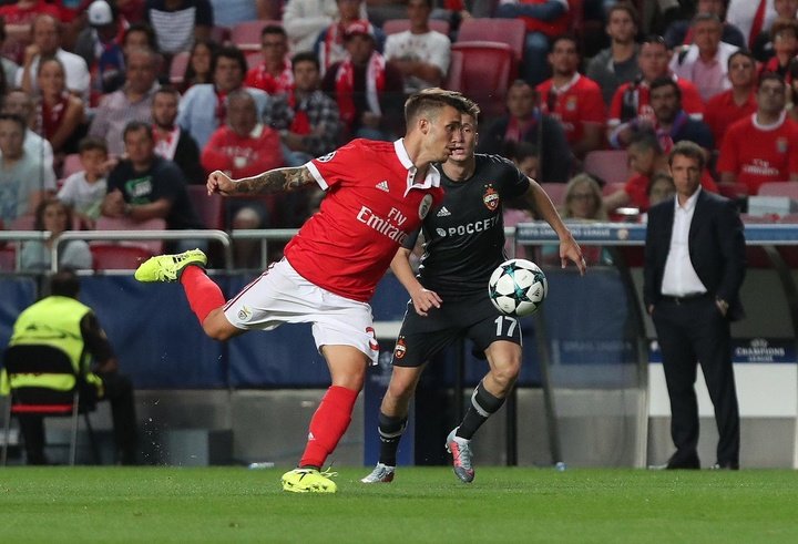 Benfica entra com o 'pé esquerdo' na Liga dos Campeões