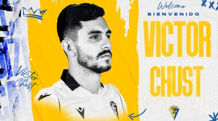 Víctor Chust transféré définitivement à Cadiz