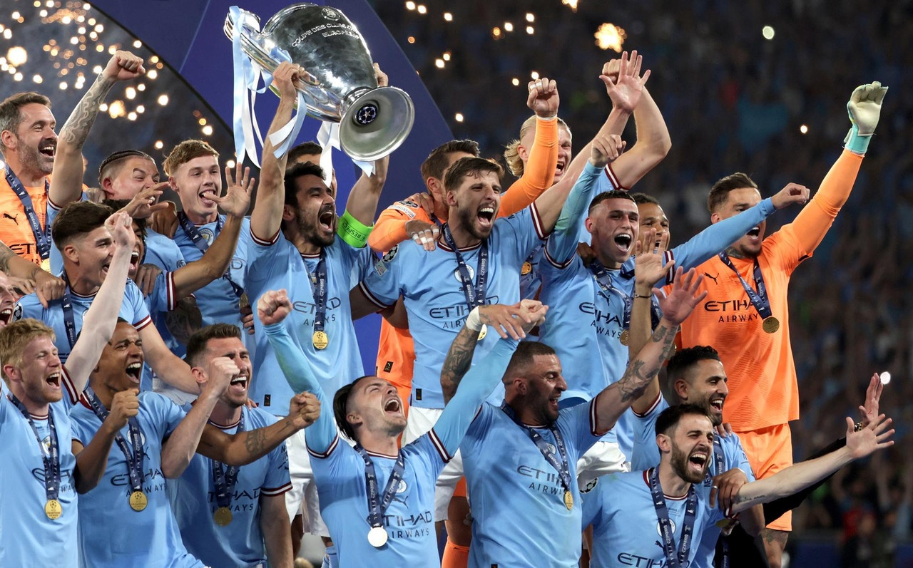 Manchester City on X: FIM DE JOGO EM WEMBLEY! 🏟 O MANCHESTER CITY É  CAMPEÃO DA COPA DA INGLATERRA PELA SÉTIMA VEZ EM SUA HISTÓRIA! 💙  🏆🏆🏆🏆🏆🏆🏆 🔵 2 x 1 🔴 #