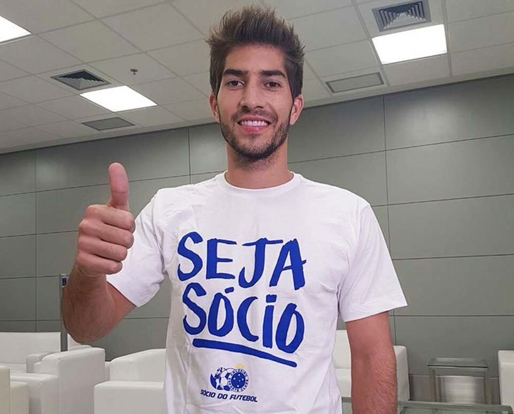 Mano Menezes não tinha requisitado a contratação de Lucas Silva. Cruzeiro