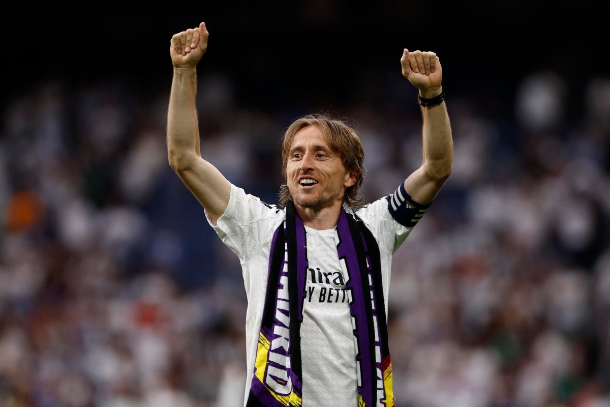 El jugador del Real Madrid Luka Modric compareció tras despedirse del Santiago Bernabéu en el que fue su último partido como local. El centrocampista croata admitió que su etapa en el conjunto blanco ha sido como una historia de amor.