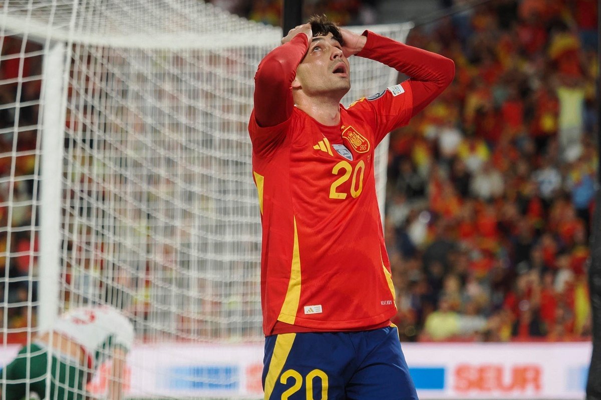 España se juega su presencia en el Mundial con ocho ausencias