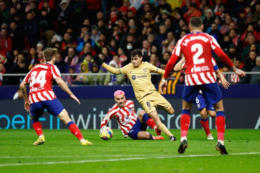 Pedri set up the play that ended in Dembele's goal. EFE