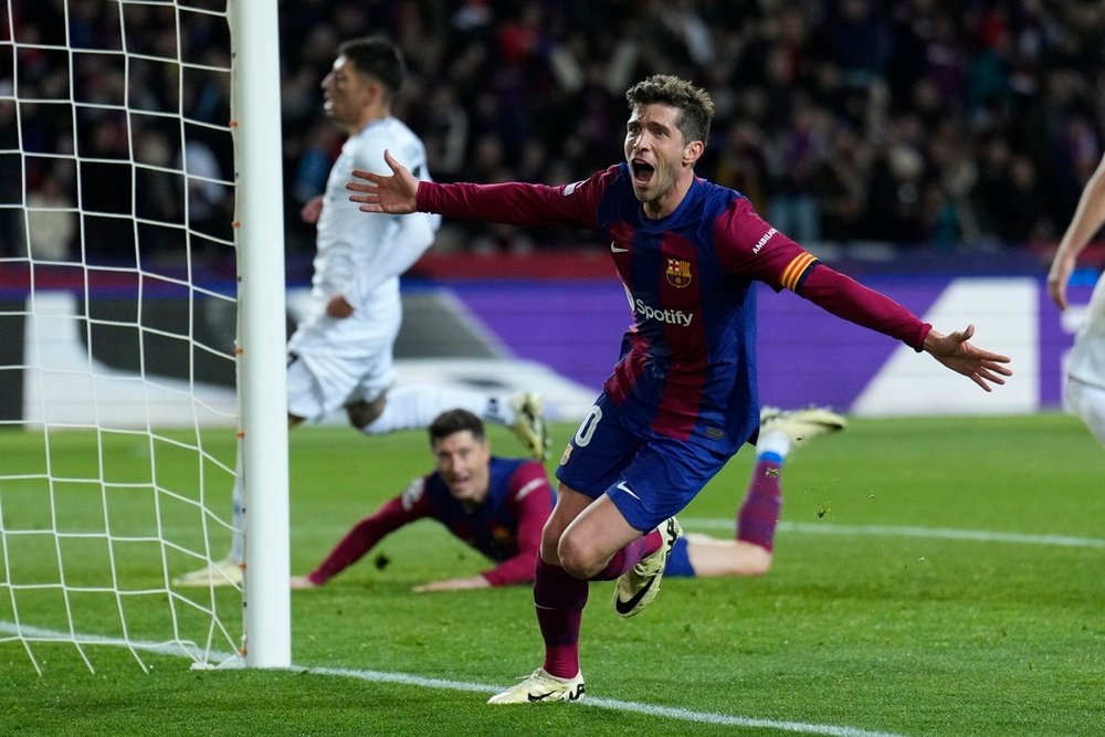 Sergi Roberto está contento con la continuidad de Xavi. EFE/Archivo