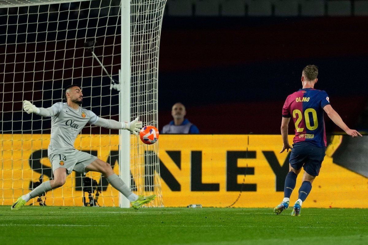 Leo Roman breaks record of La Liga saves of the season against Barcelona