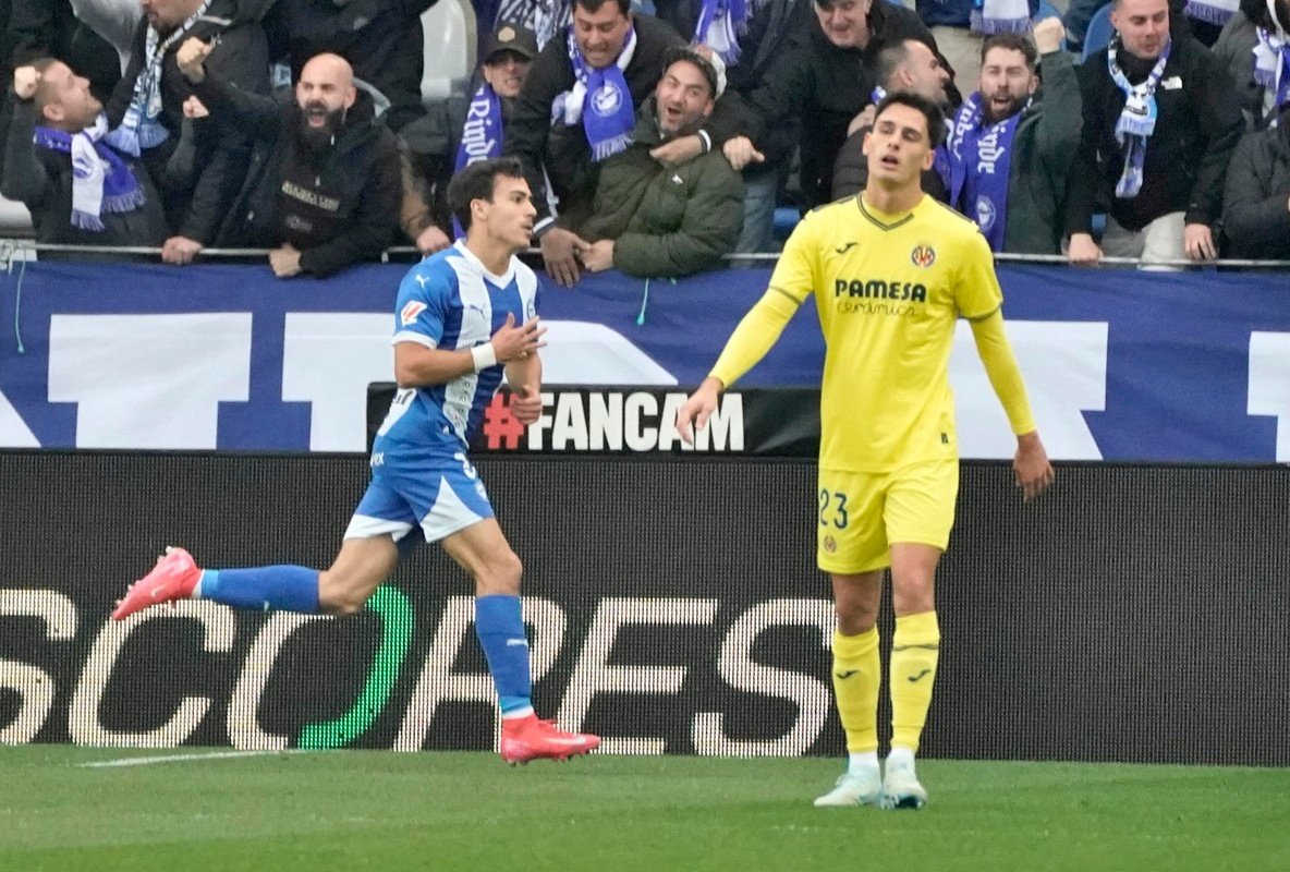 Tres más con dos... menos