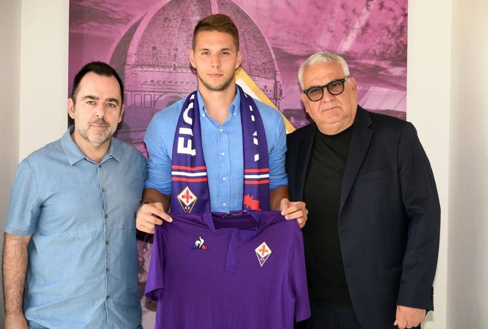 Pjaca chega por empréstimo para a Fiorentina. Twitter/ACFFiorentina