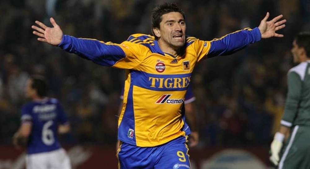 El delantero de Tigres, Héctor Mancilla, en su anterior etapa con el club mexicano. Tigres