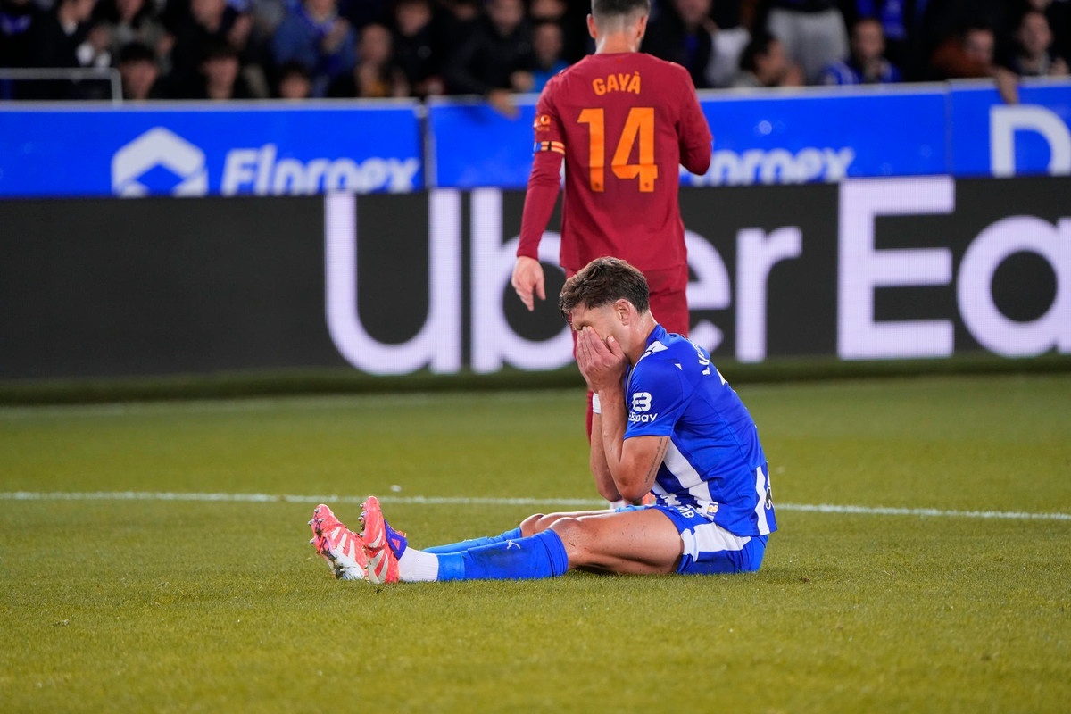 El Alavés deja escapar vivo al Valencia